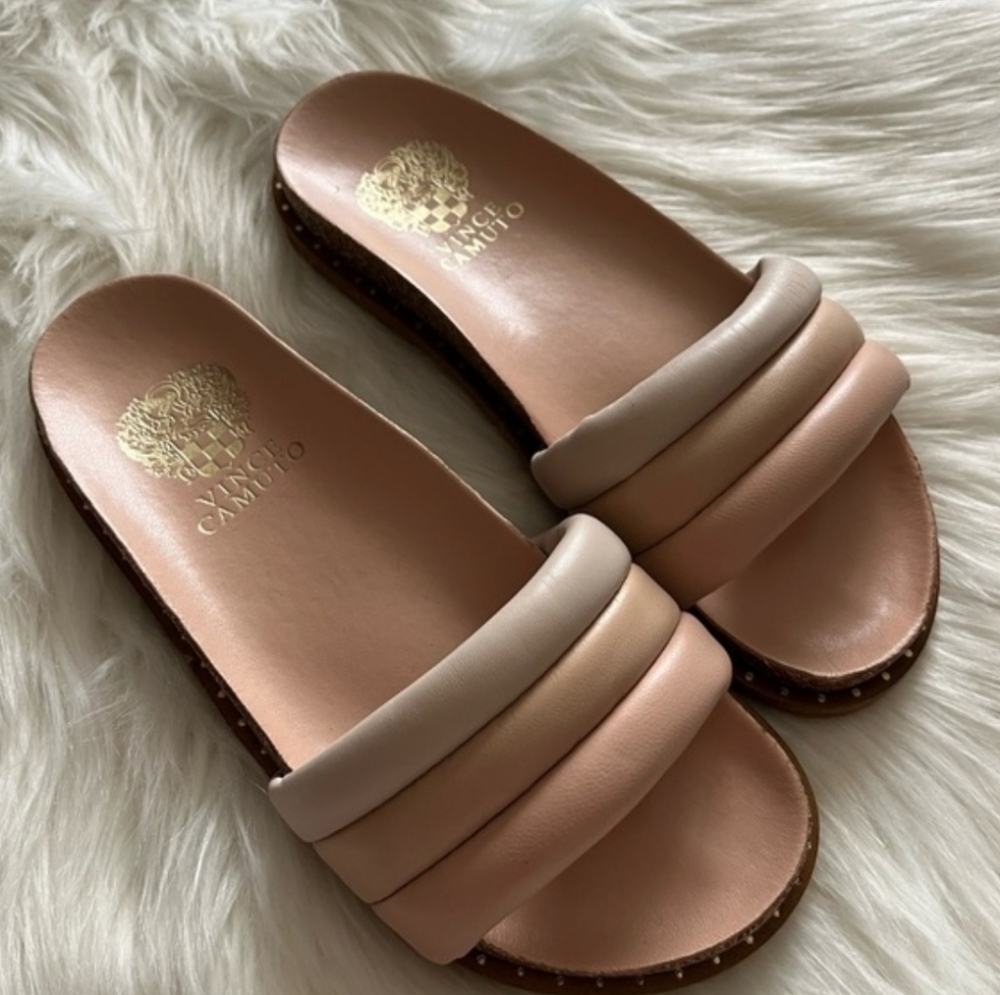 NWT Vince Camuto Nude Tan Almond Cream Beige Brown Padded Slide Sandals 5.5